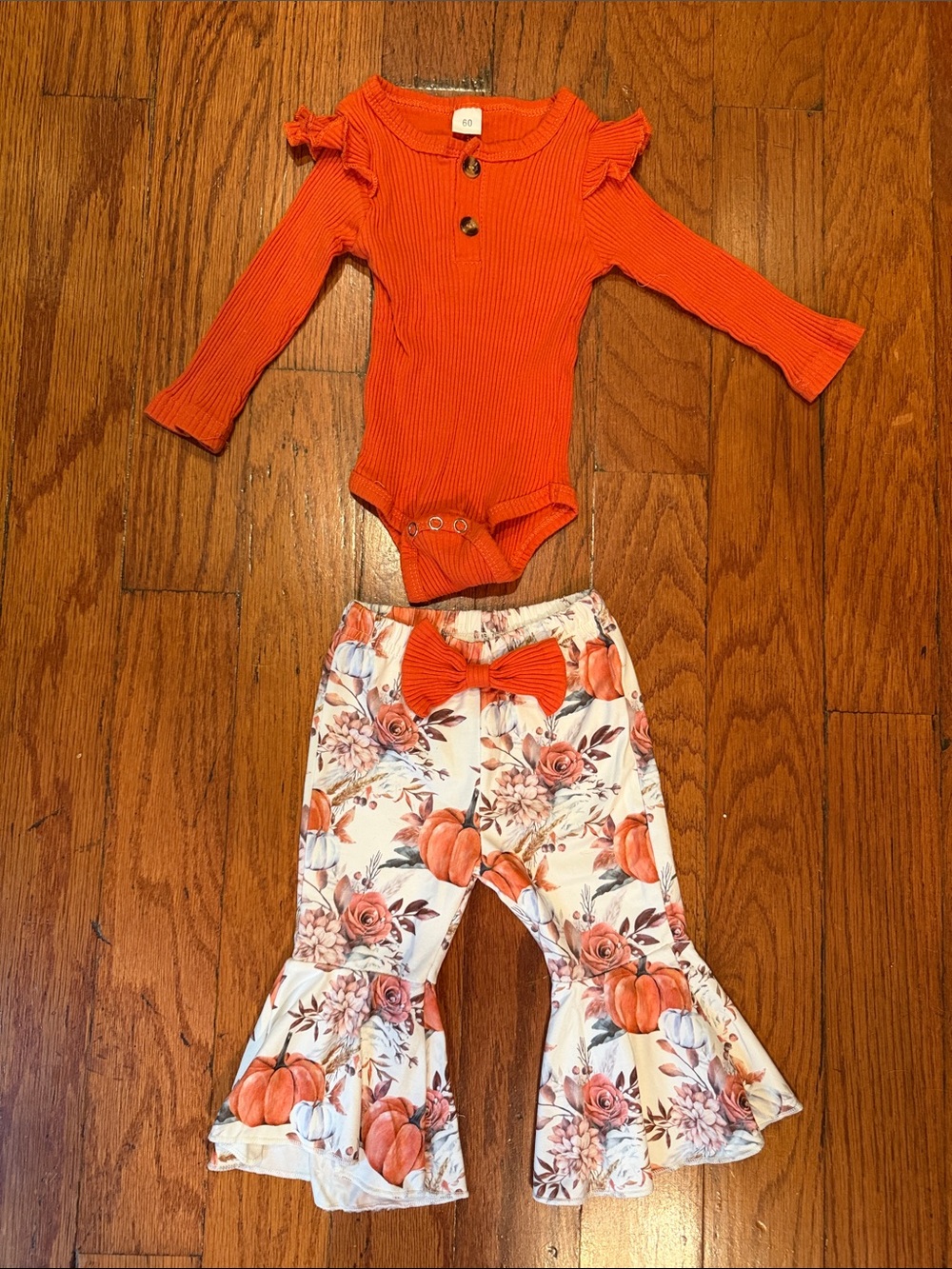 Amazon pumpkin Floral Ruffle Bell-Bottom Leggings with Bow Accent
